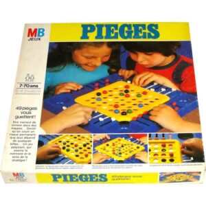 pieges-mb-jeux-jeu-occasion-ludessimo-a-07-4337