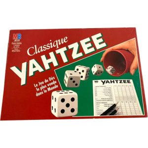 yahtzee-classique-mb-jeux-jeu-occasion-ludessimo-a-01-4727